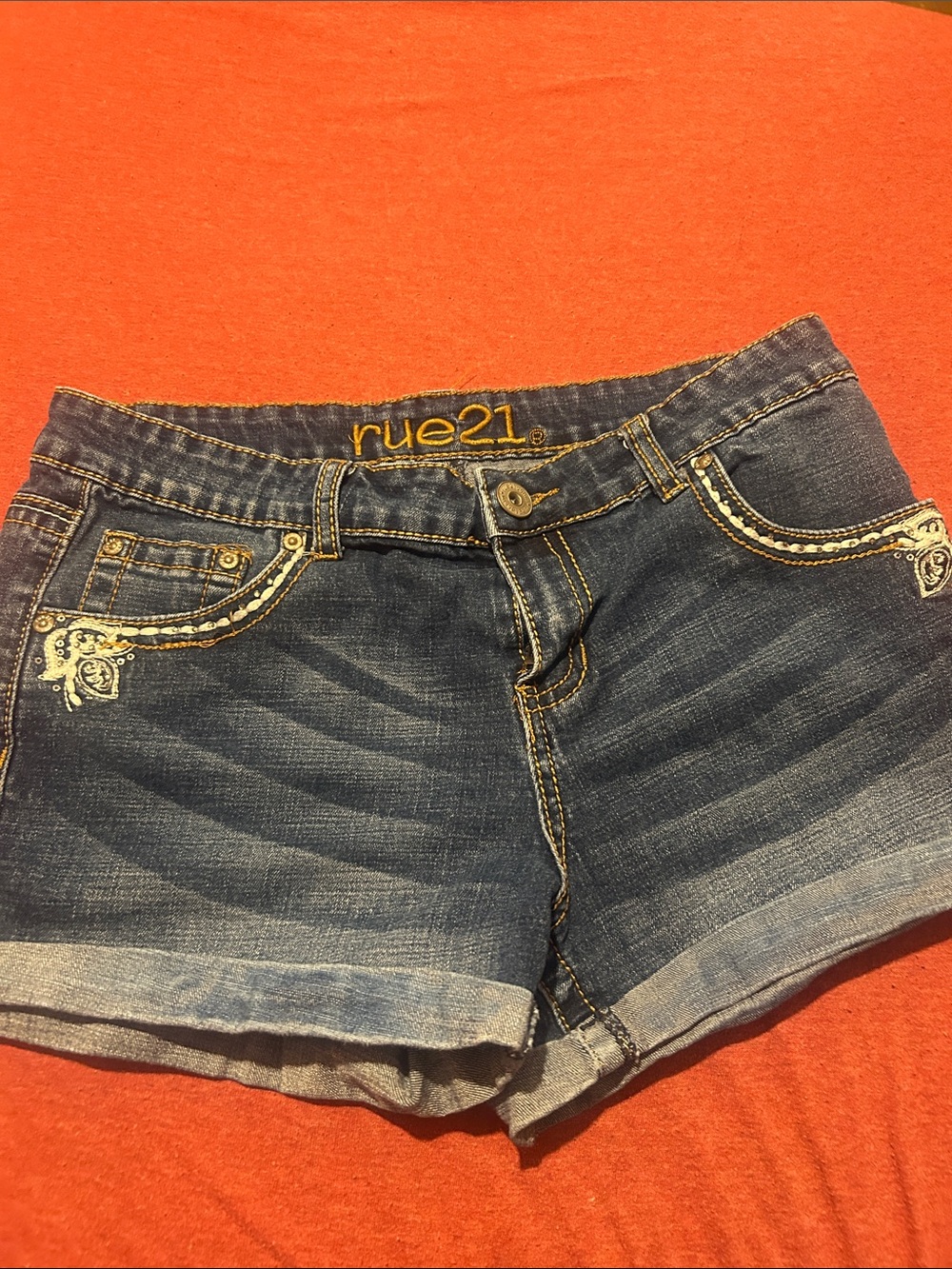 Rue21 Blue Embroidered Trim Denim Shorts